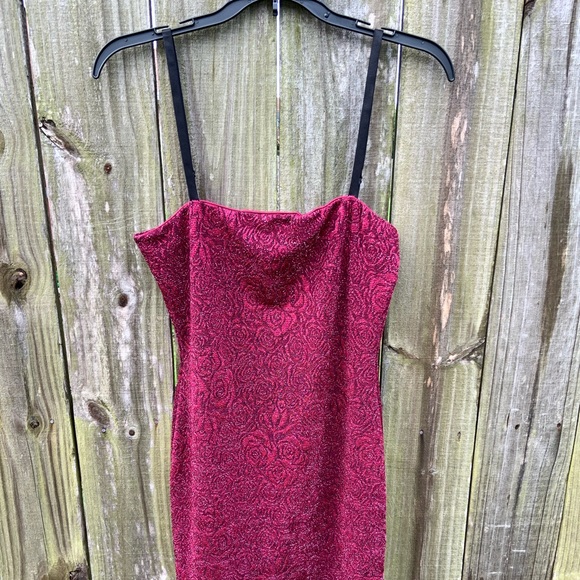 Purple Roses Dress - Picture 2 of 6